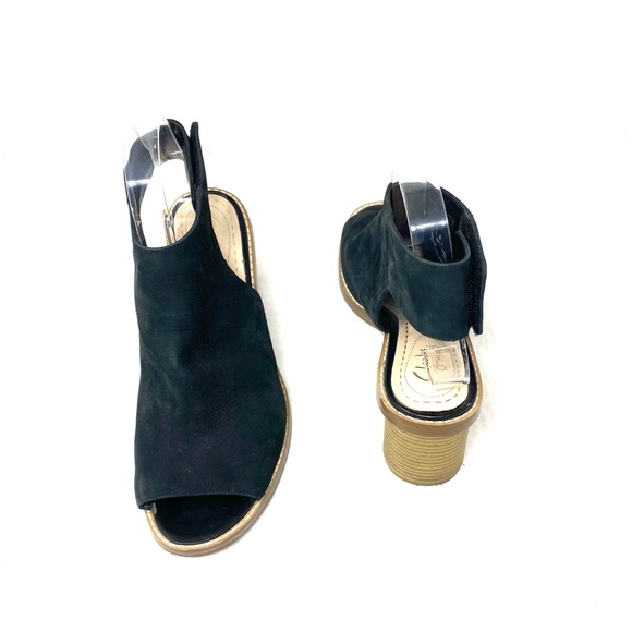 Clarks Sandals - Picture 4 of 7